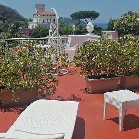 Hotel Casa Di Meglio Иския Екстериор снимка