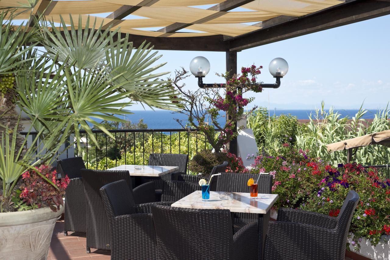 Hotel Casa Di Meglio Иския Екстериор снимка